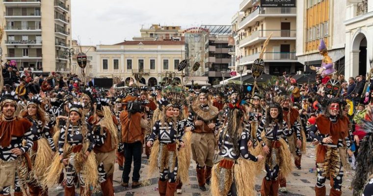 Η ώρα των μεγάλων παρελάσεων