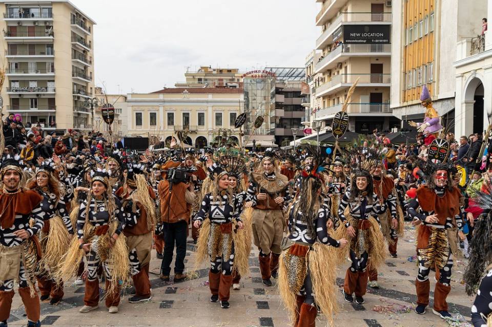 Η ώρα των μεγάλων παρελάσεων