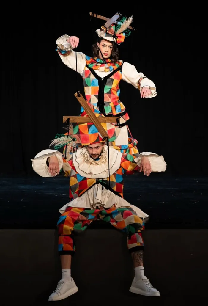 132- Mαριονέτες