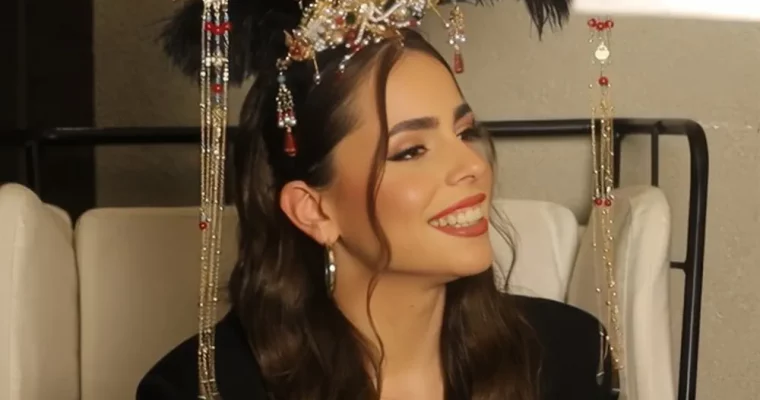 Πίσω από το στέμμα – Straight Interview με τη Βασίλισσα Πατρινού Καρναβαλιού 2026 Μαρίζα Φλωράτου