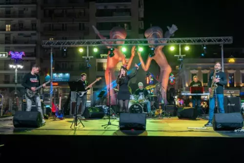 In-the-heat-of-…-Carnival-3