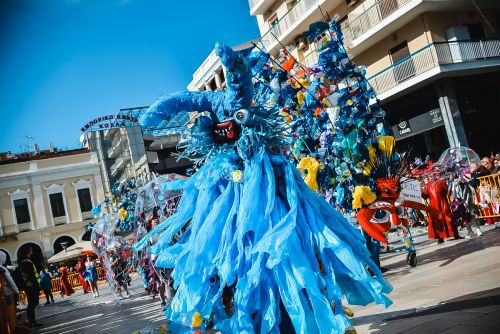 ΜΕΓΑΛΗ-ΠΑΡΕΛΑΣΗ-2026-253