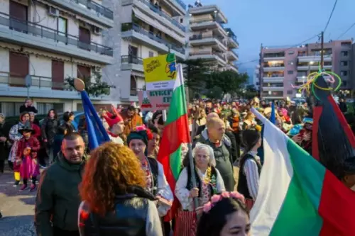 Το-Πατρινό-Καρναβάλι-στις-συνοικίες-10