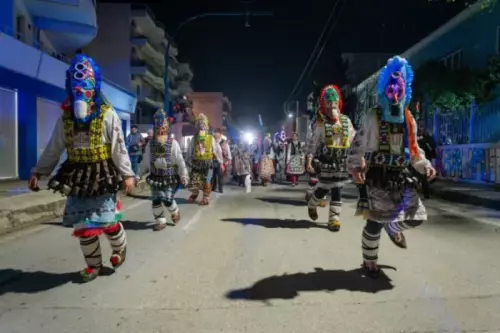 Το-Πατρινό-Καρναβάλι-στις-συνοικίες-15